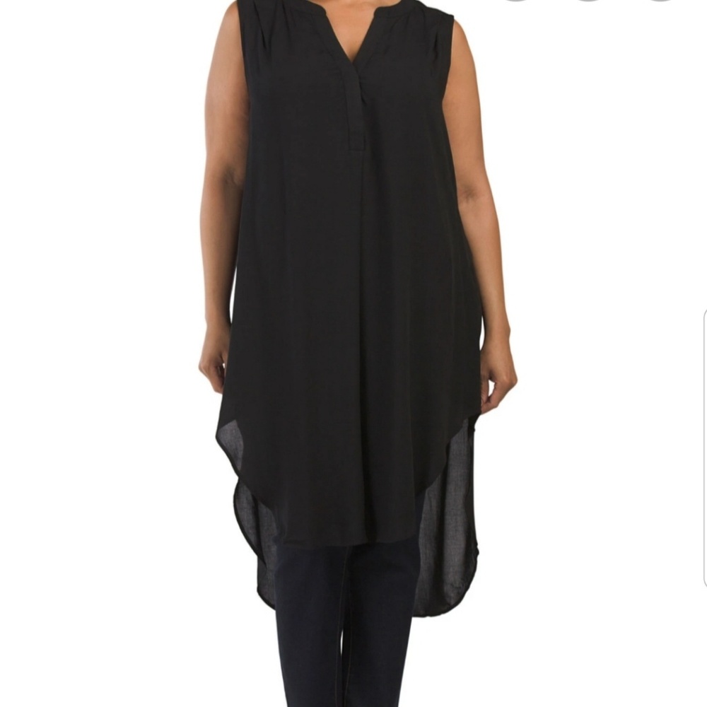 New sleeveless tunic